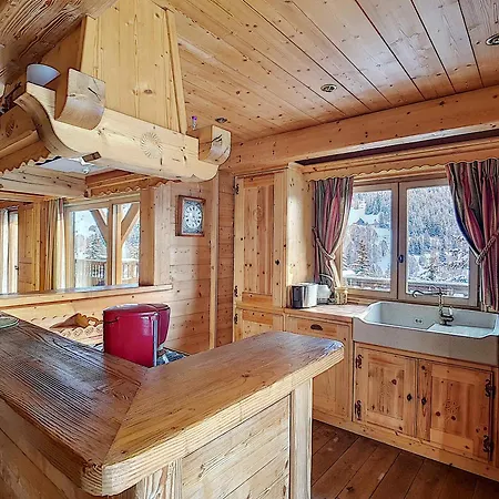 Cosy 4 Ch ***, 8 Pers, Cheminee, Parking, - Fr-1-818-10 Chalet *